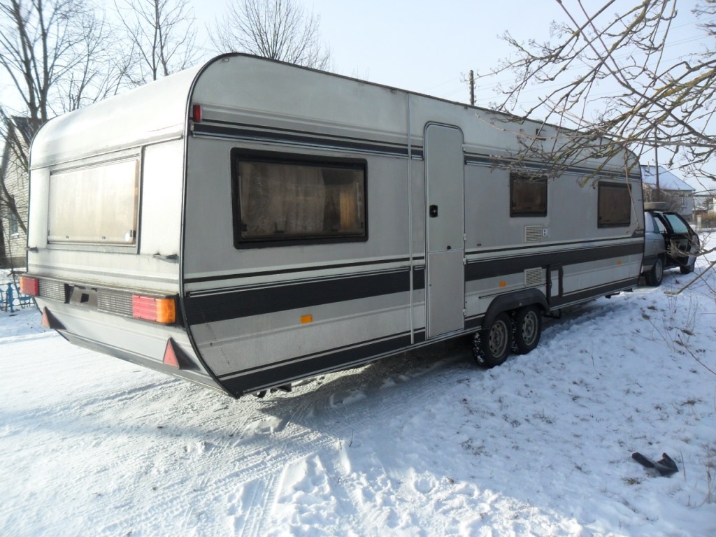 Куплю кемпер б у. Hobby Prestige 730 старый. Hobby 520 Prestige. Solifer Artic 450. Прицеп двухосный автодом.